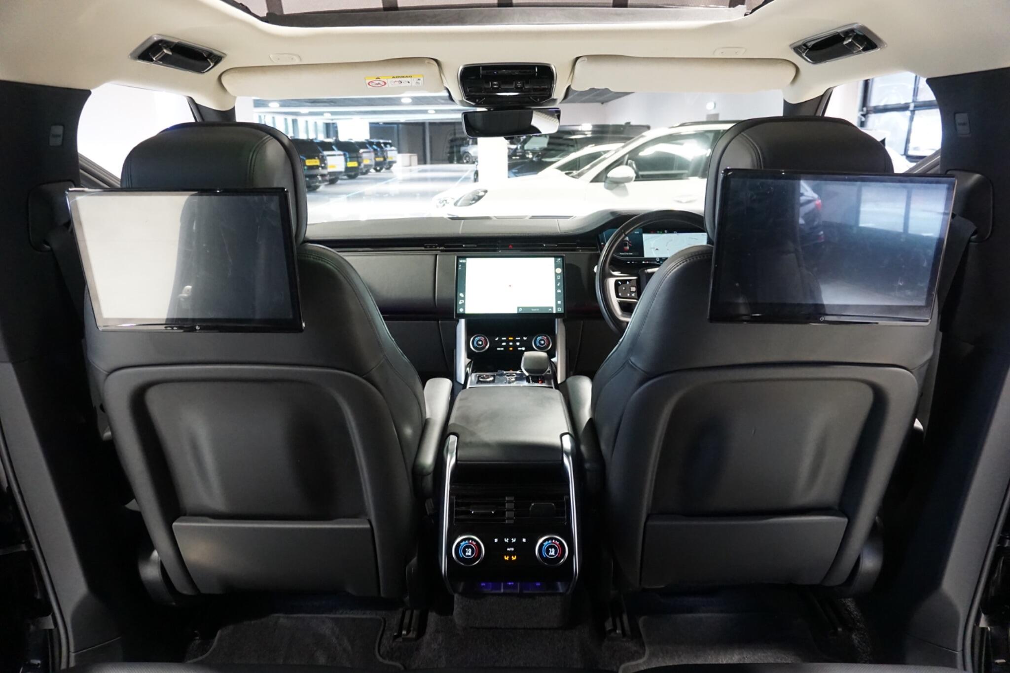 Land Rover Range Rover 3.0 P400 MHEV HSE SUV 5dr Petrol Auto 4WD Euro 6 (s/s) (400 ps)